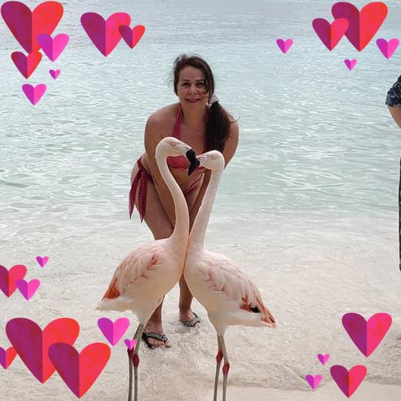 Meet your Posher, Diane - Picture 2 of 3